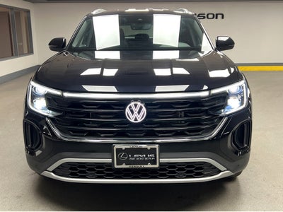 2025 Volkswagen Atlas Cross Sport 2.0T SE w/Technology