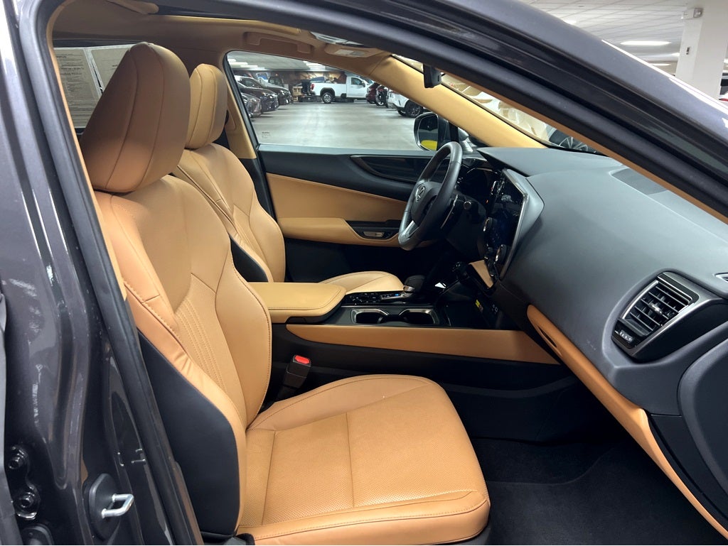2025 Lexus NX 250 Base