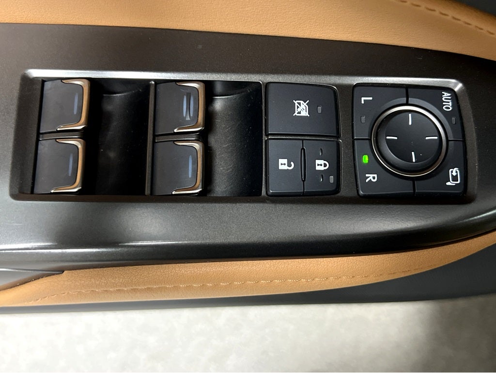 2025 Lexus NX 250 Base