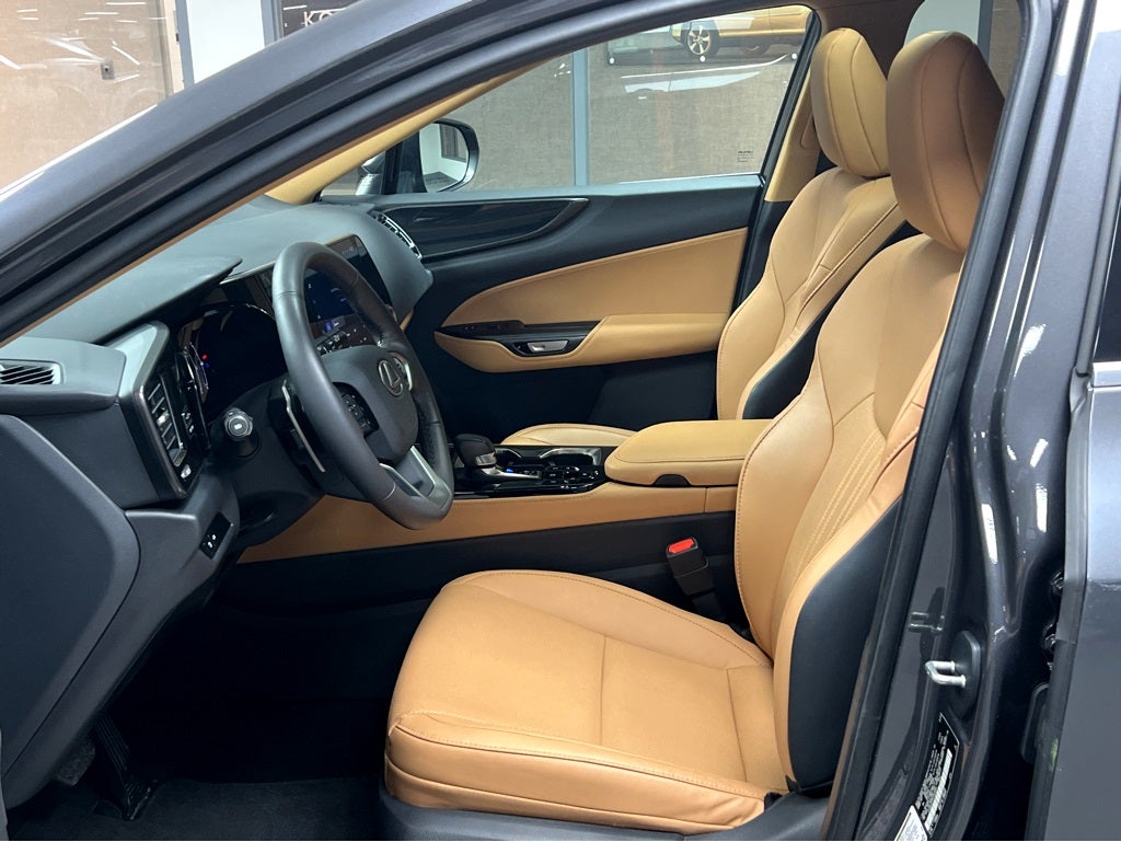2025 Lexus NX 250 Base