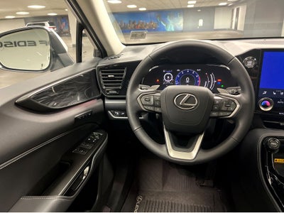 2025 Lexus NX 350 Premium