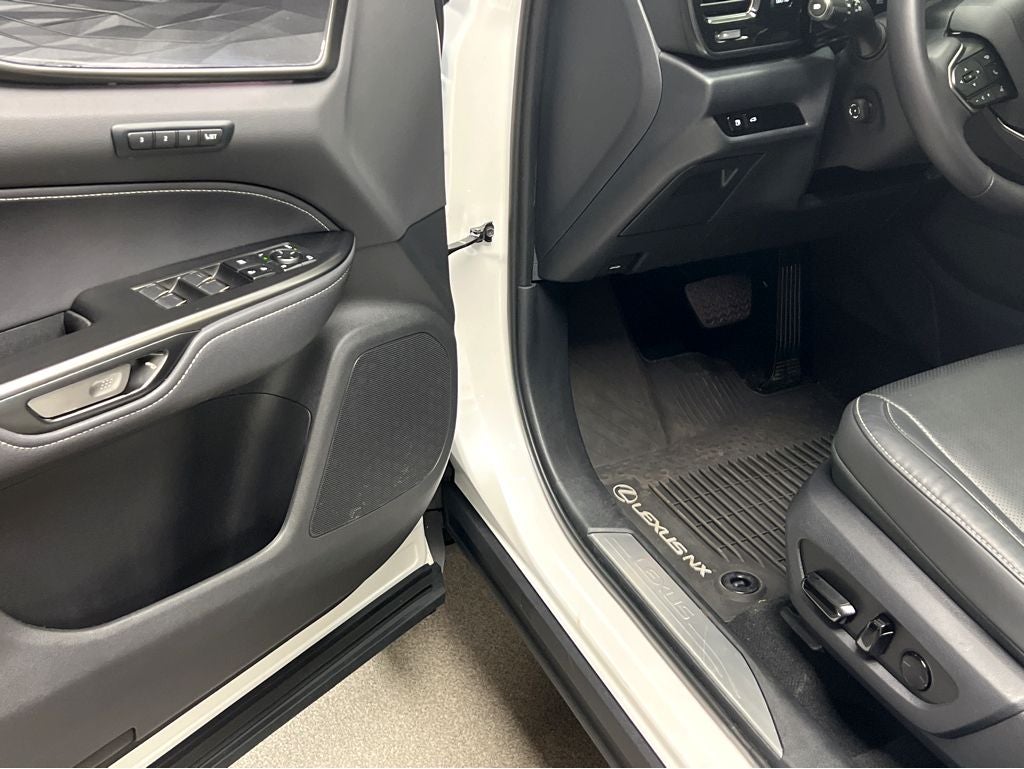 2025 Lexus NX 350 Premium
