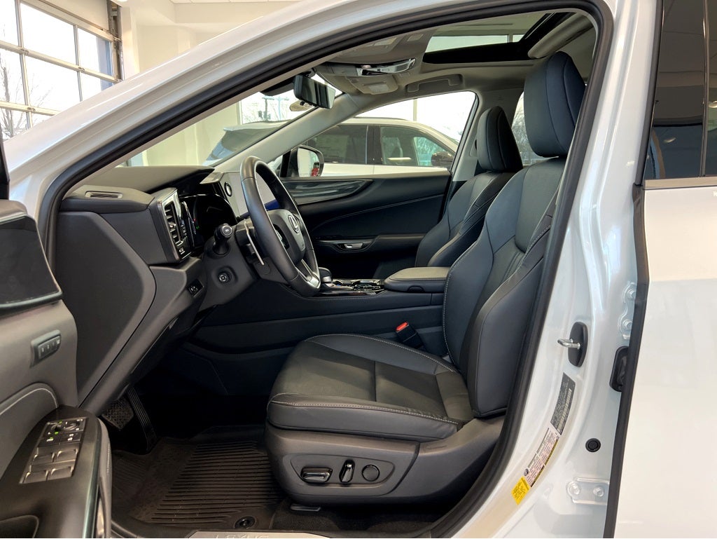 2025 Lexus NX 350 Premium