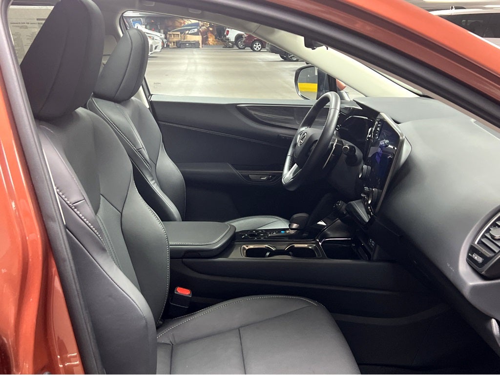 2025 Lexus NX 350 Premium