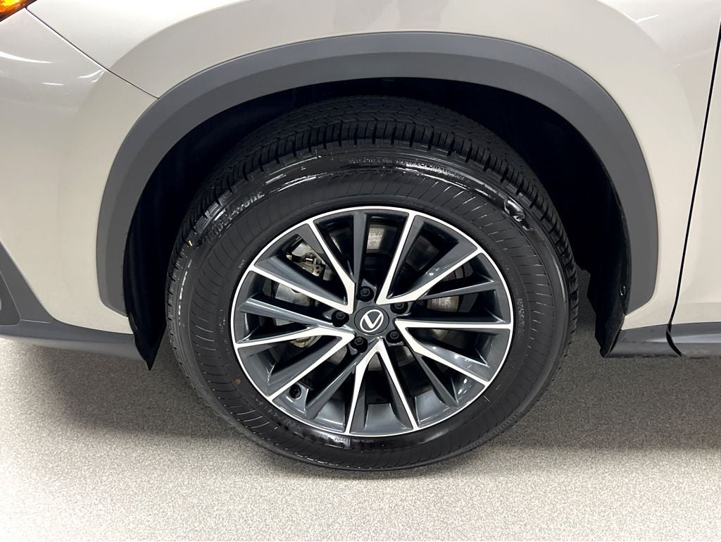 2026 Lexus NX 350h Premium HYBRID