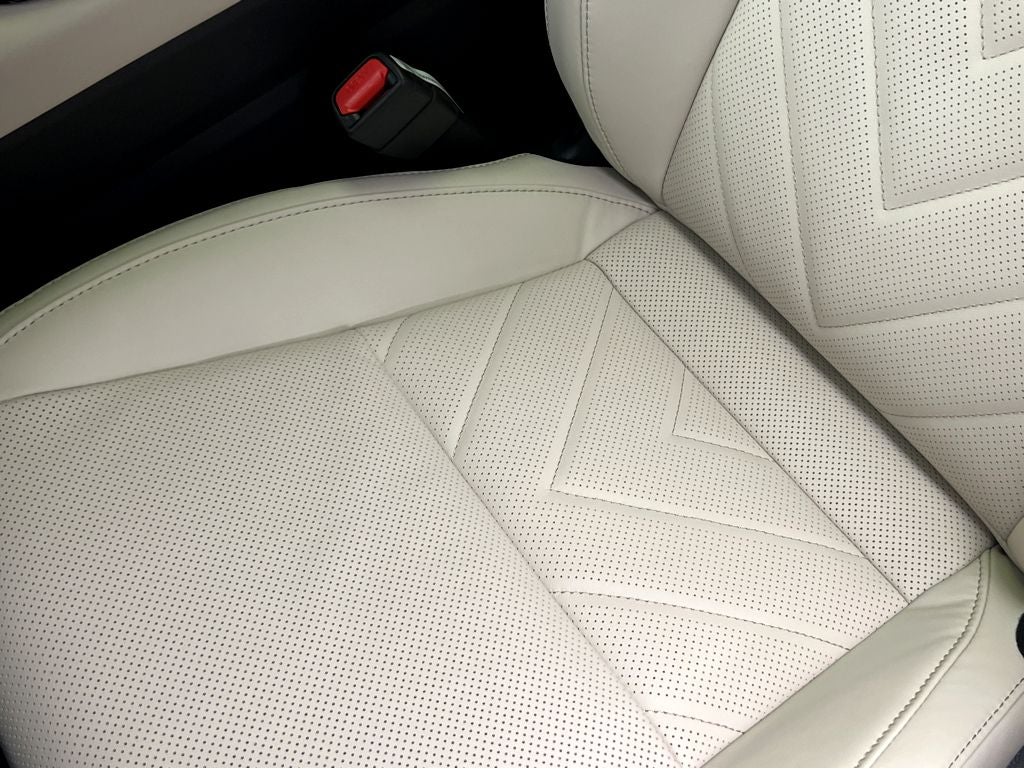 2026 Lexus NX 350h Luxury