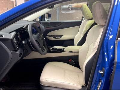 2026 Lexus NX 350h Luxury