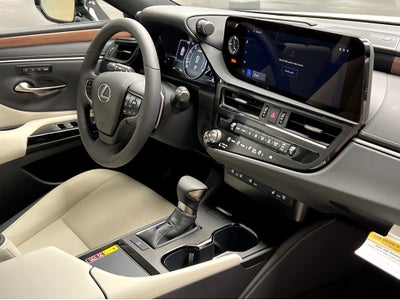 2025 Lexus ES 350