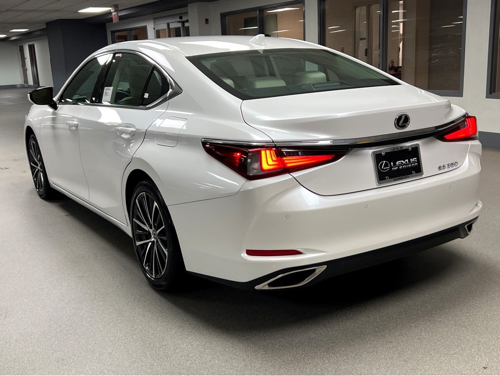 2025 Lexus ES 350
