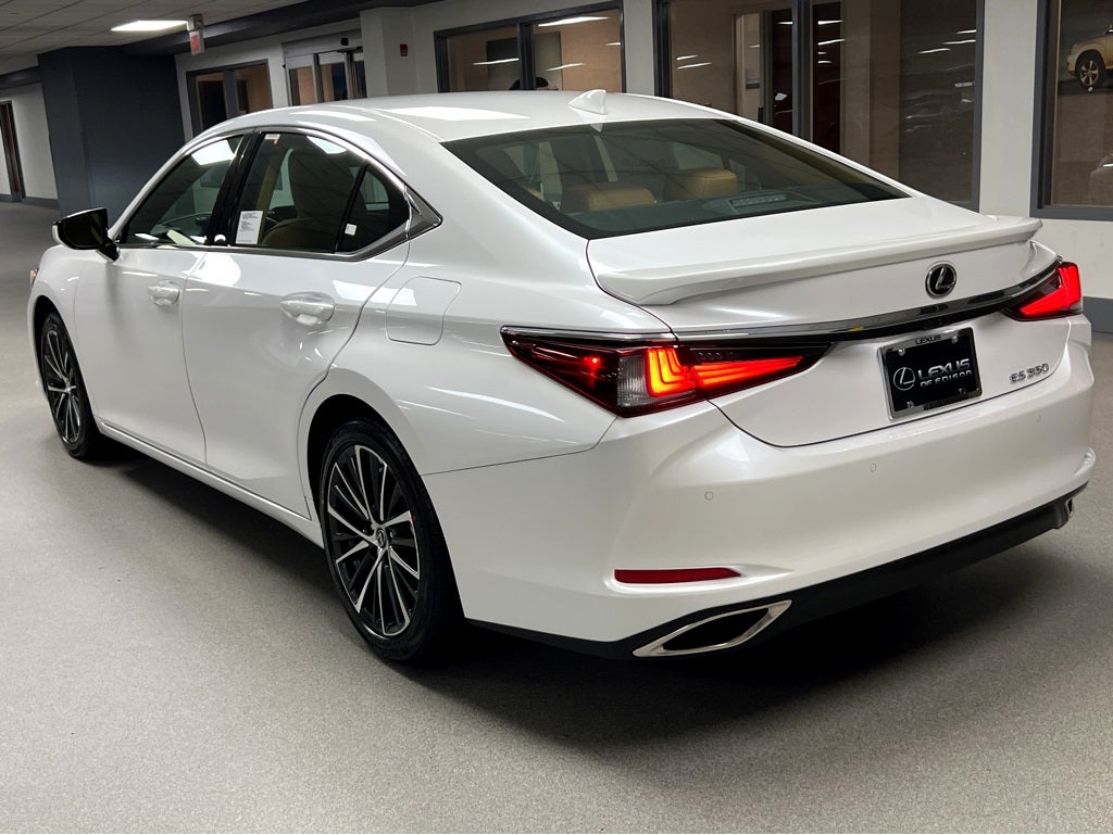 2025 Lexus ES 350