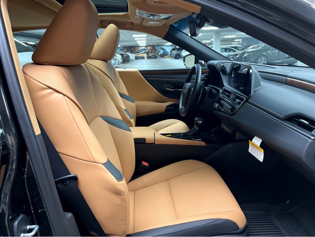 2025 Lexus ES 350