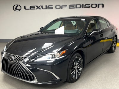 2025 Lexus ES 350