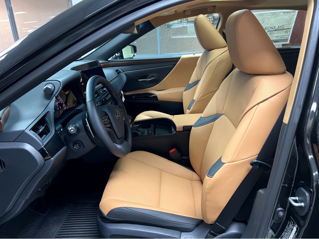 2025 Lexus ES 350