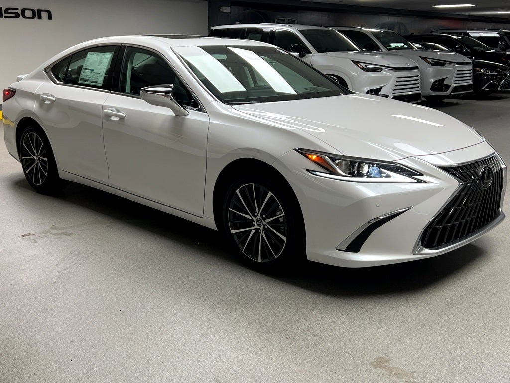 2025 Lexus ES 350