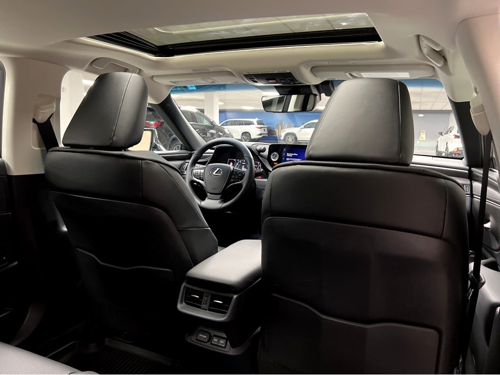 2025 Lexus ES 350
