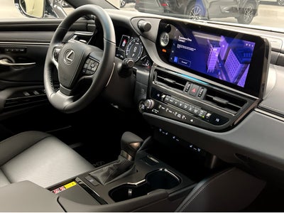 2025 Lexus ES 350