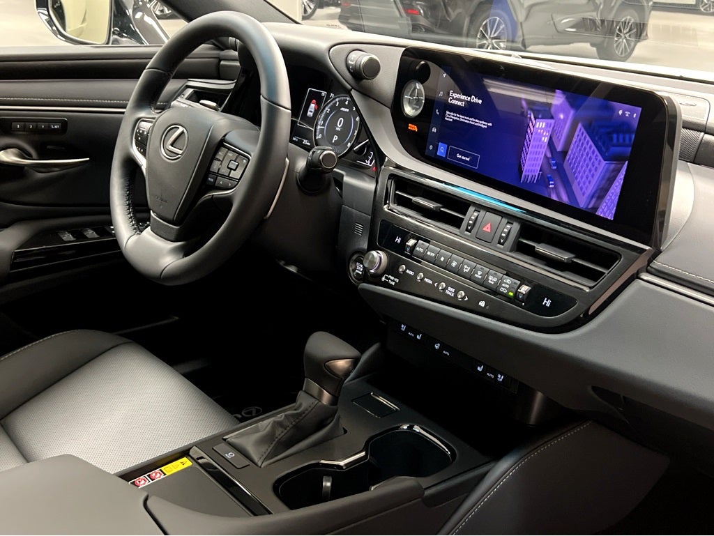 2025 Lexus ES 350