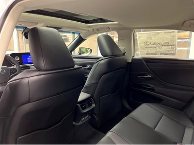 2025 Lexus ES 350