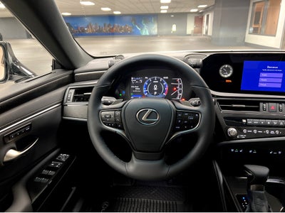 2025 Lexus ES 350