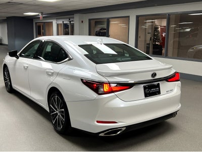 2025 Lexus ES 350