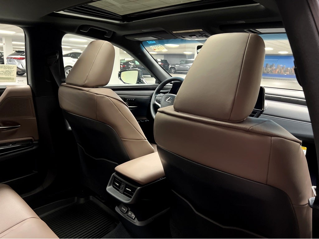 2025 Lexus ES 350