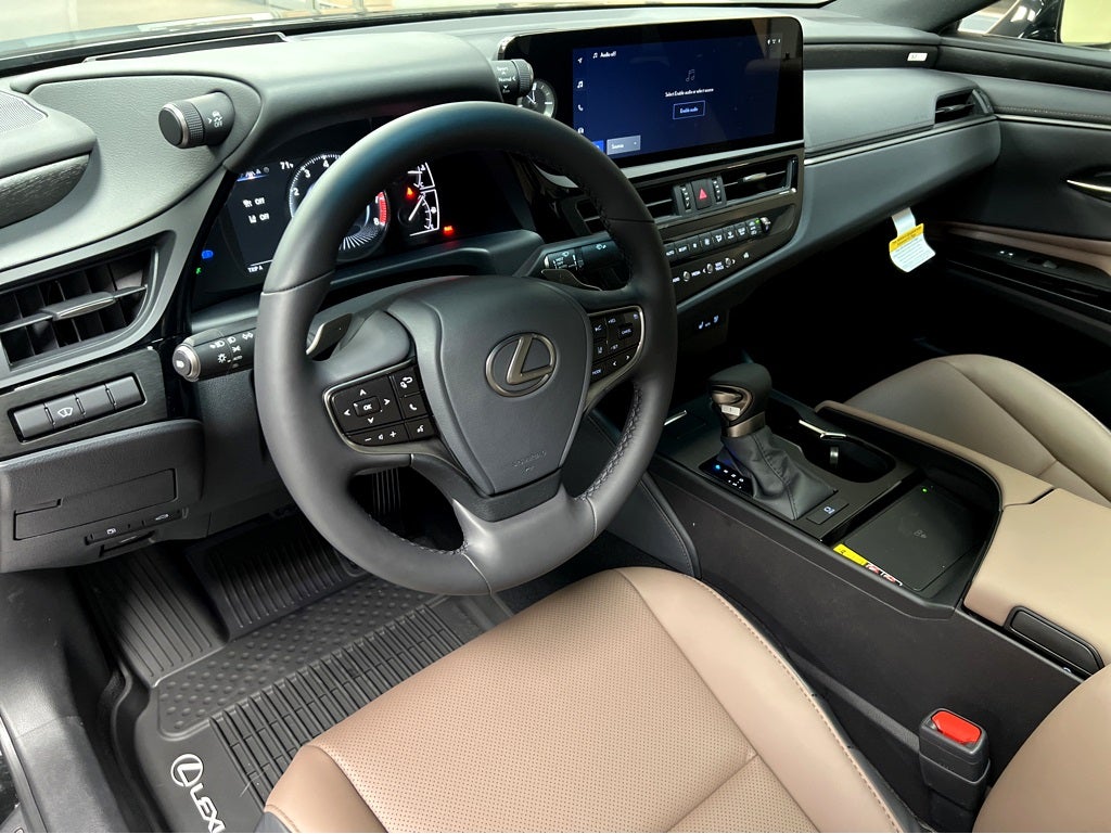 2025 Lexus ES 350