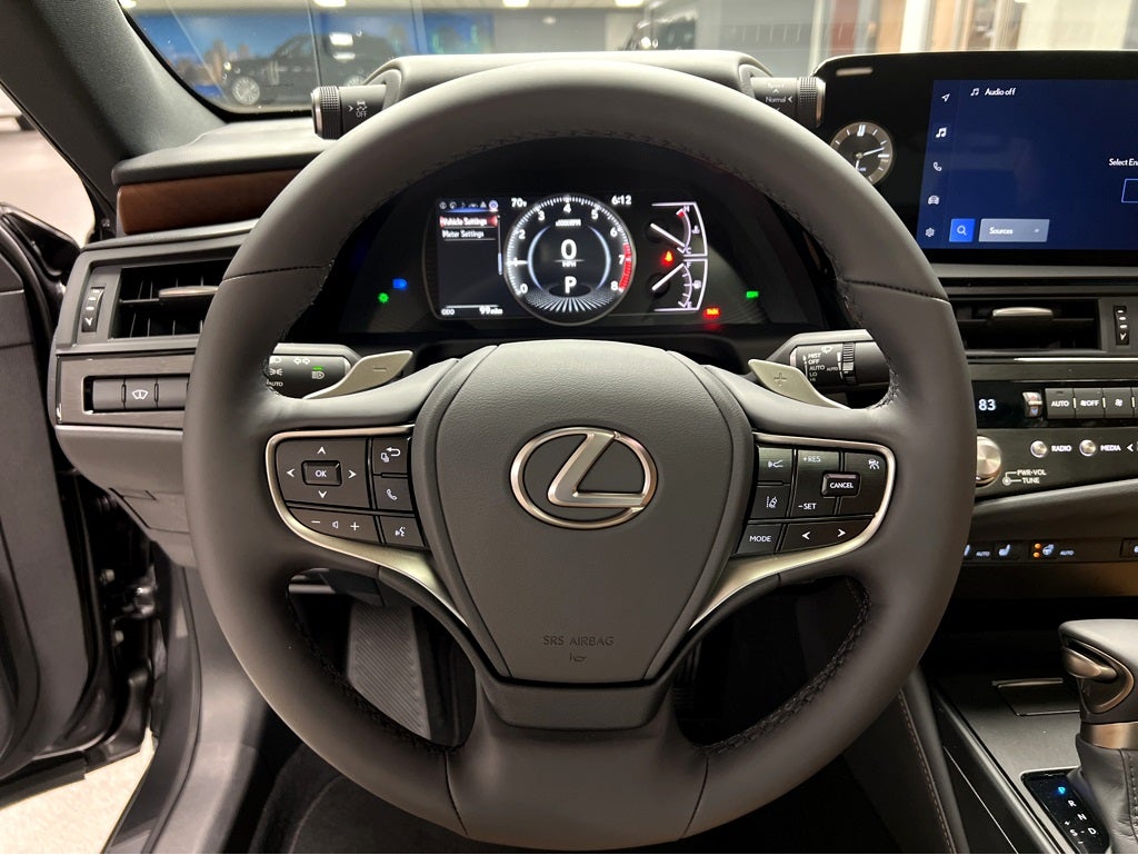 2025 Lexus ES 350