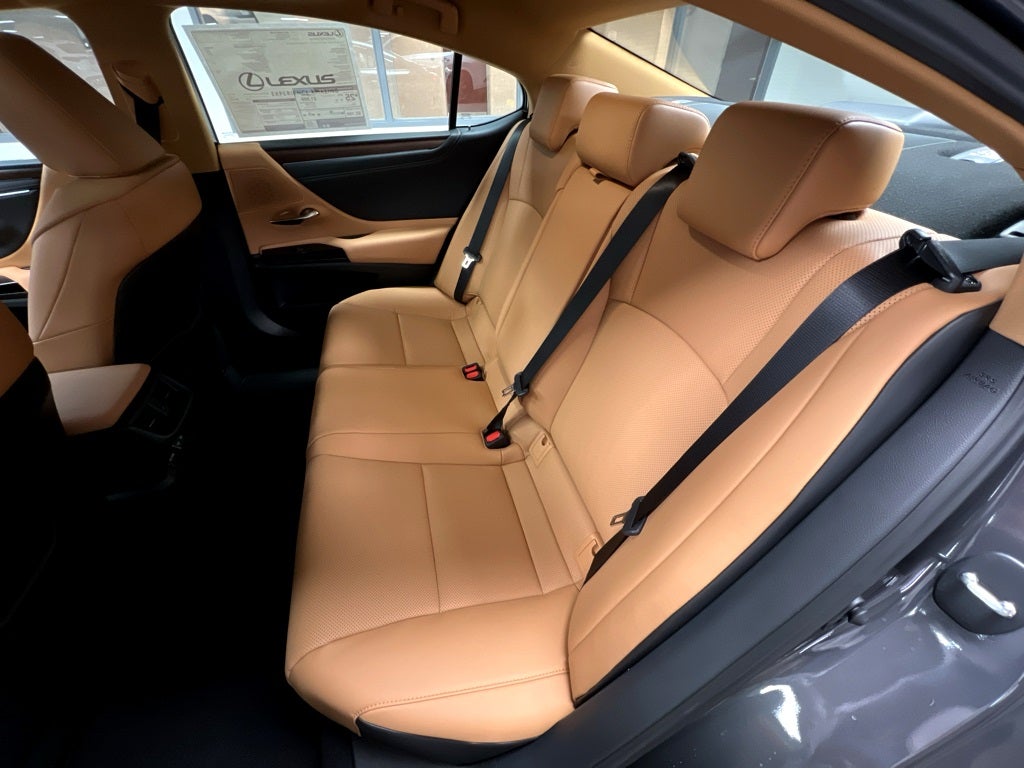 2025 Lexus ES 350