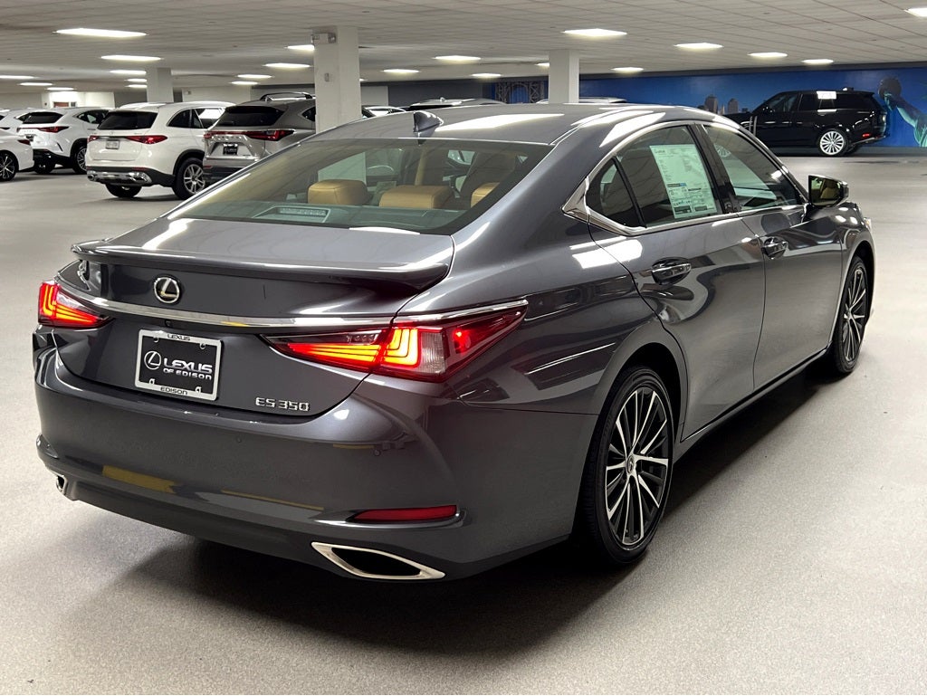 2025 Lexus ES 350