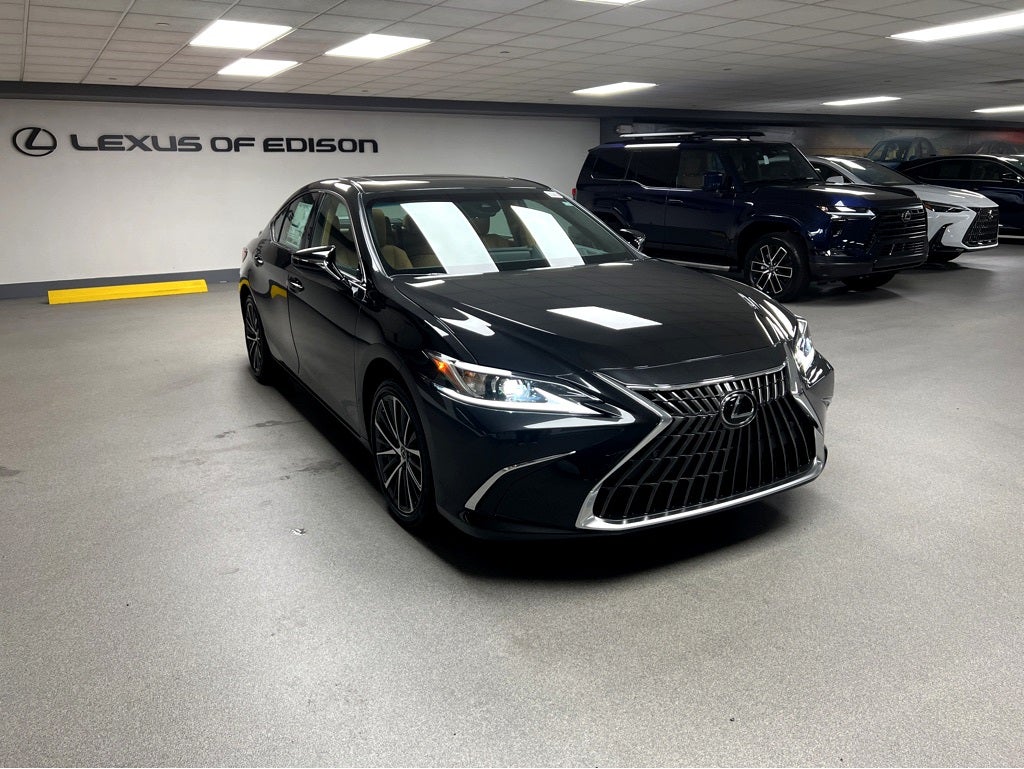 2025 Lexus ES 350