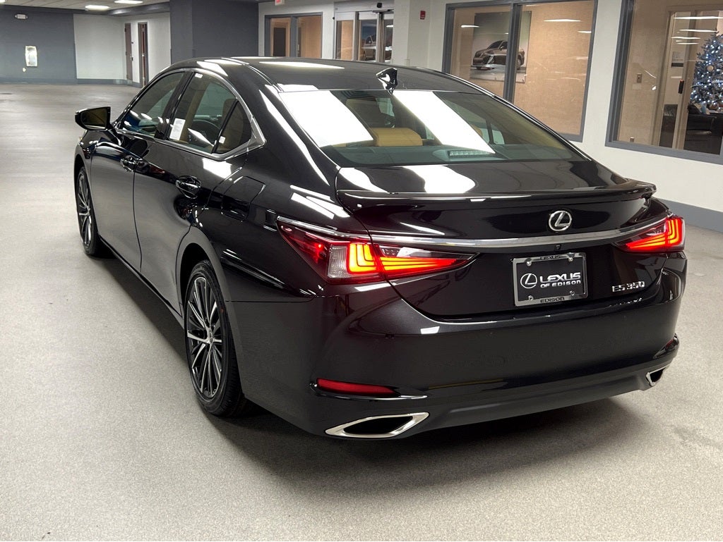 2025 Lexus ES 350