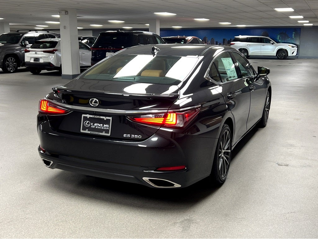 2025 Lexus ES 350