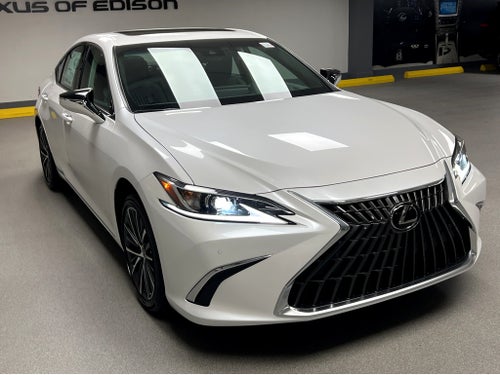 2025 Lexus ES 350