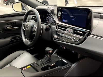 2025 Lexus ES 350