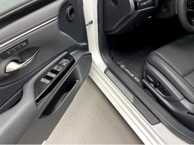 2025 Lexus ES 350