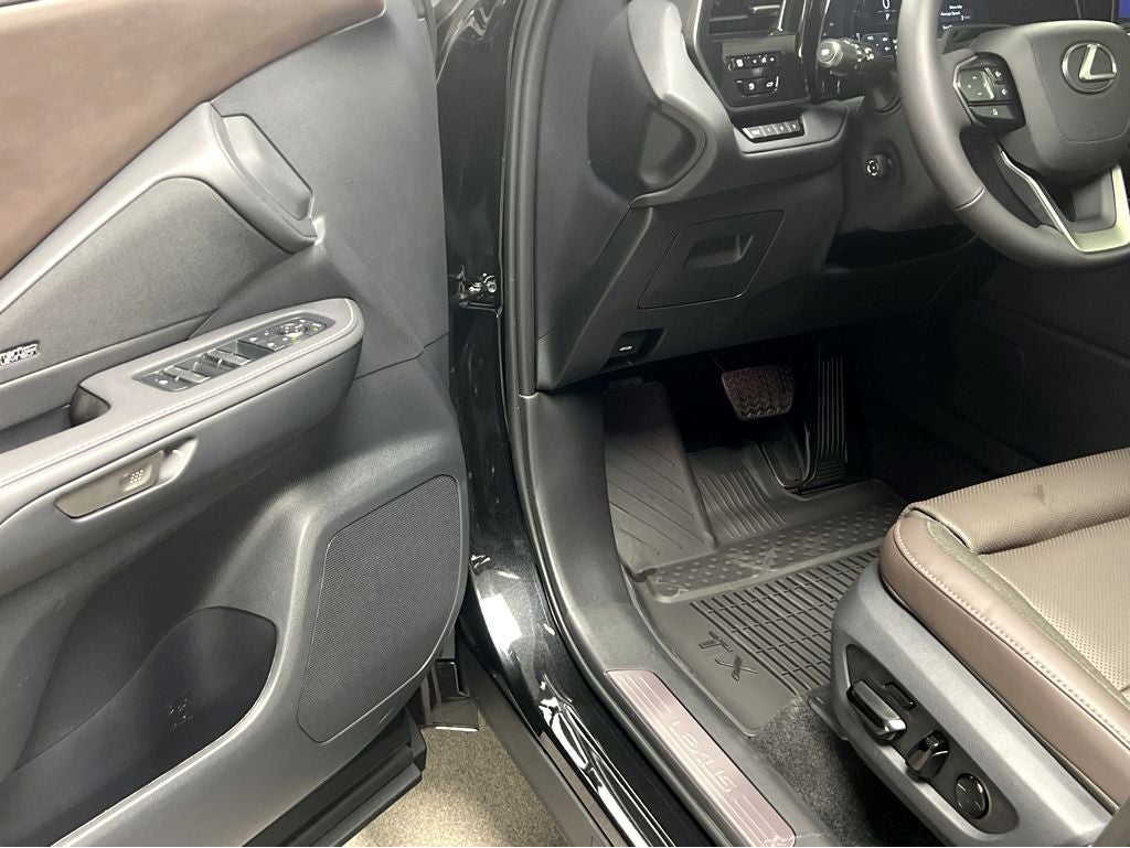 2026 Lexus TX 350 Luxury