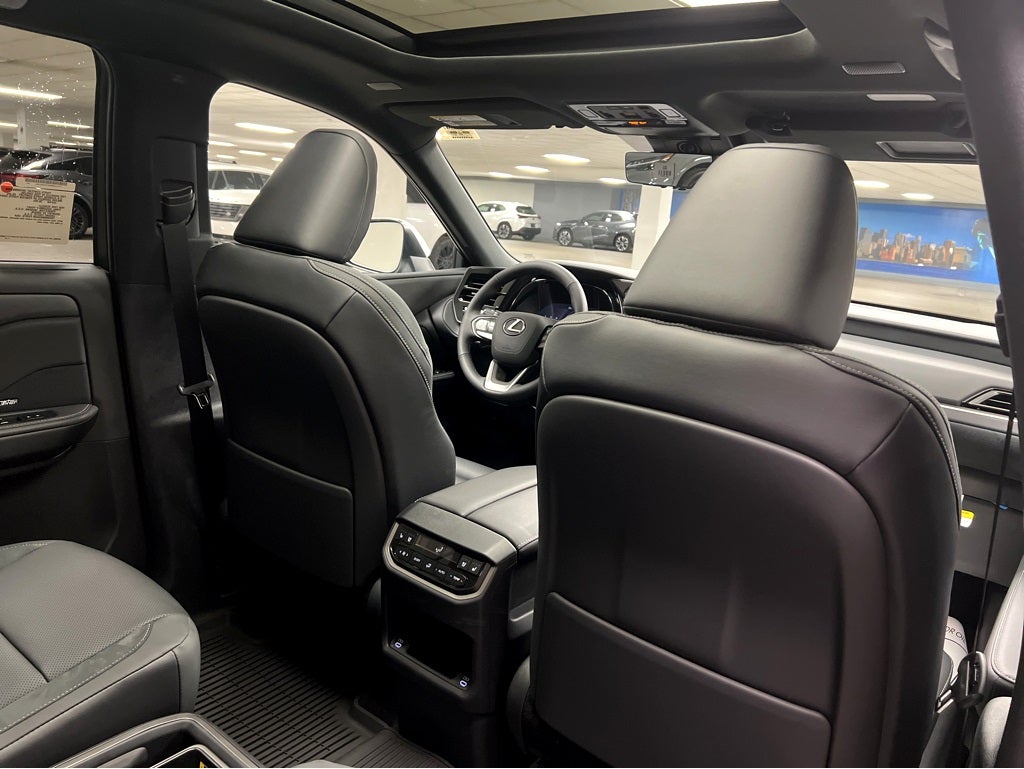 2026 Lexus TX 350 Luxury