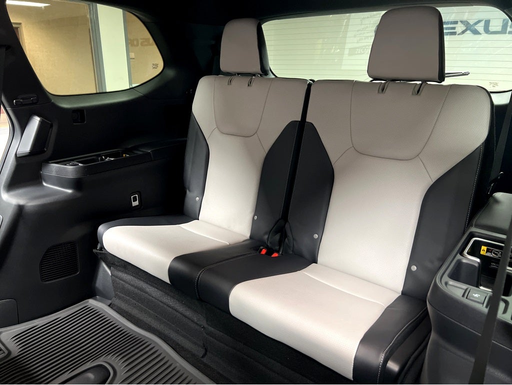 2026 Lexus TX 500h F SPORT Performance Premium