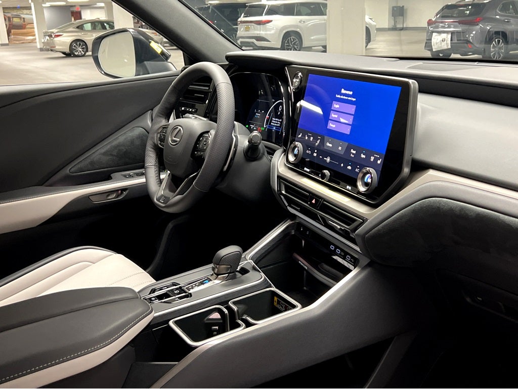 2026 Lexus TX 500h F SPORT Performance Premium