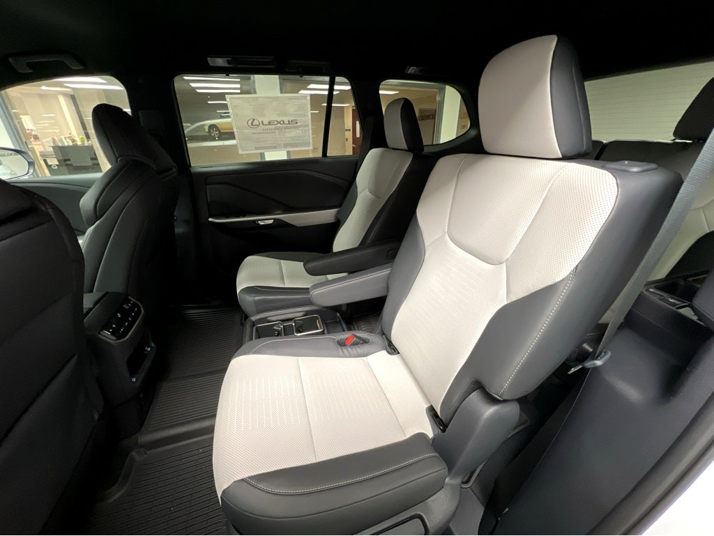 2026 Lexus TX 500h F SPORT Performance Premium