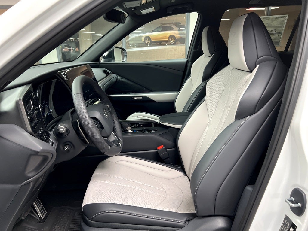 2026 Lexus TX 500h F SPORT Performance Premium