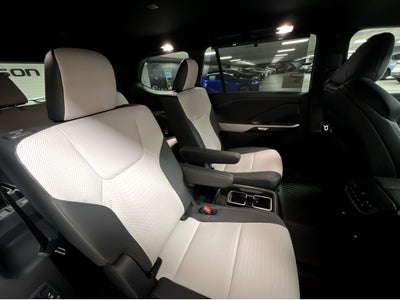 2026 Lexus TX 500h F SPORT Performance Premium