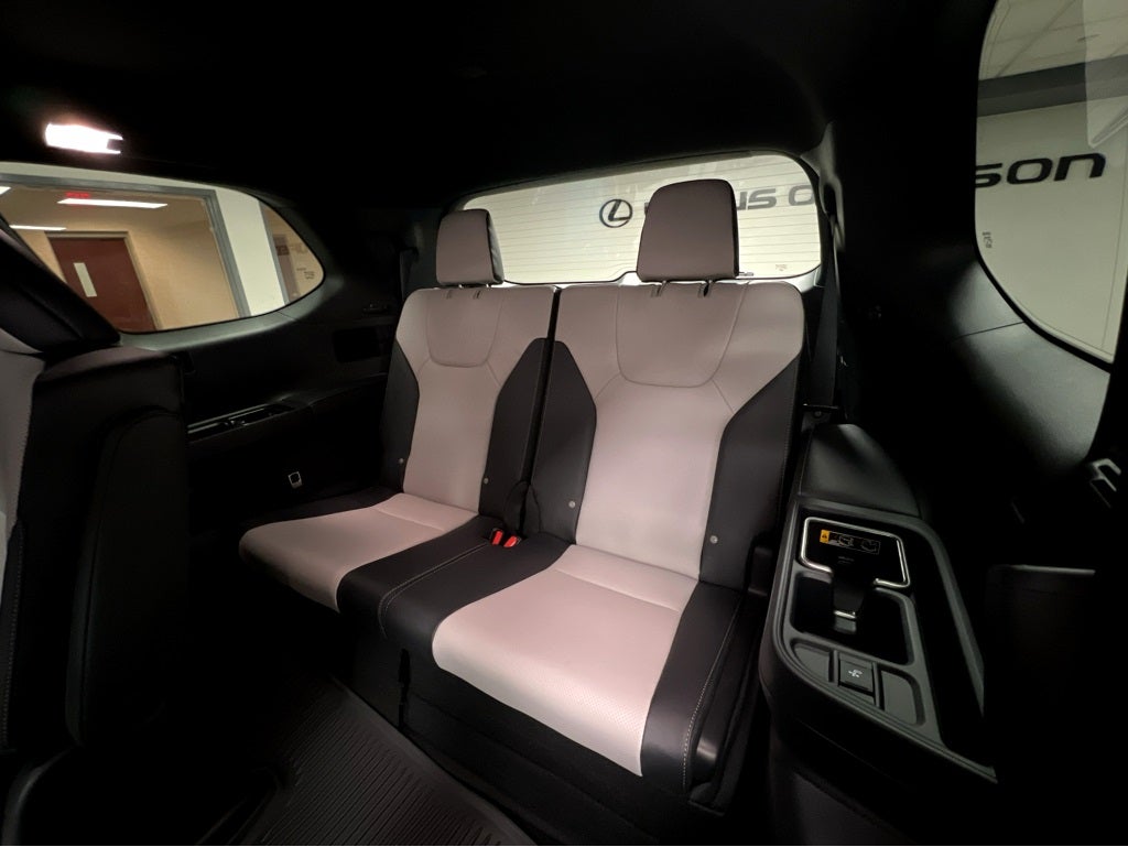 2026 Lexus TX 500h F SPORT Performance Premium