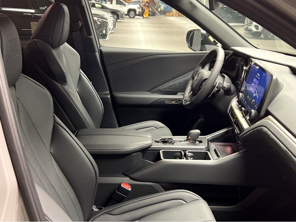 2026 Lexus TX 500h F SPORT Performance Premium