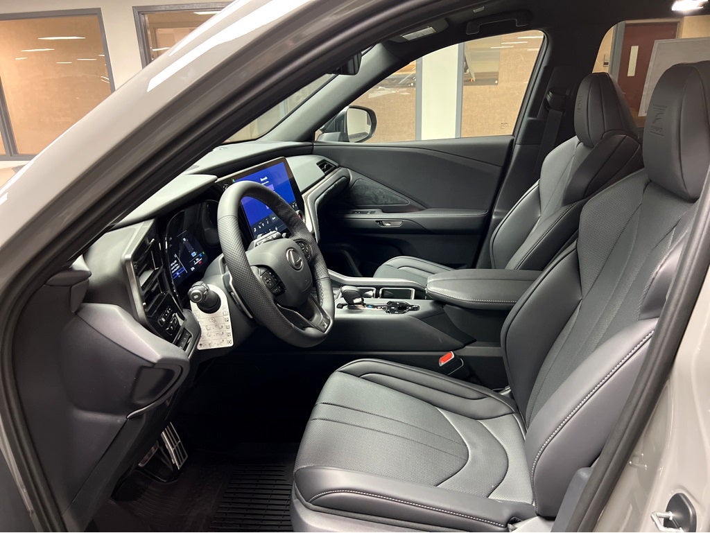 2026 Lexus TX 500h F SPORT Performance Premium