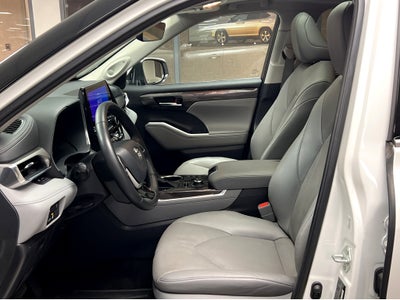 2023 Toyota Highlander Limited