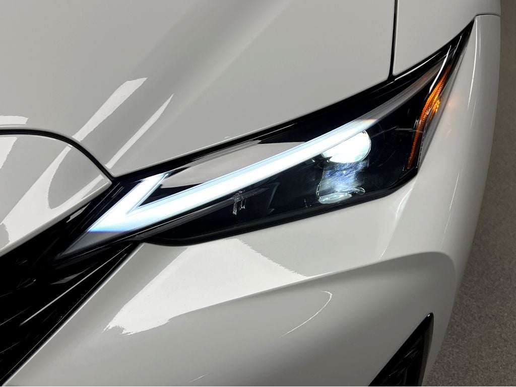 2026 Lexus IS 350 F SPORT Design