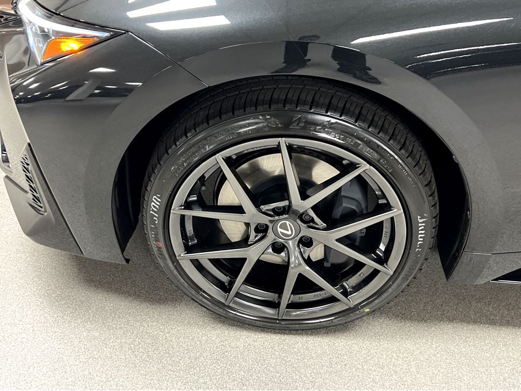 2026 Lexus IS 350 F SPORT Design