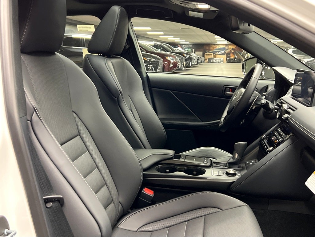 2025 Lexus IS 350 F SPORT