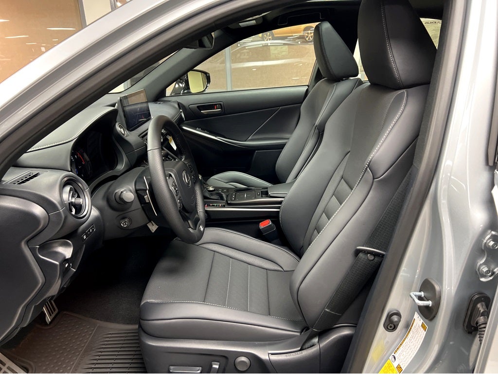 2025 Lexus IS 350 F SPORT